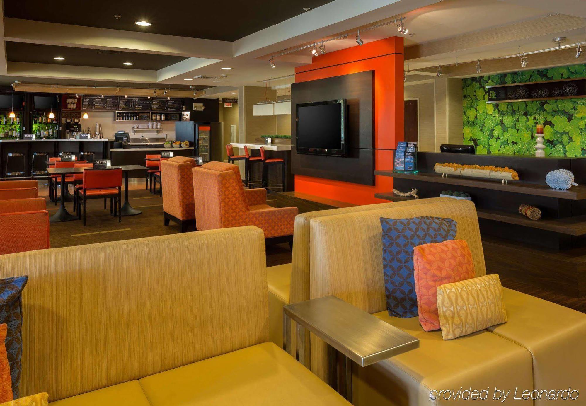 Courtyard By Marriott Monroe Airport Hotel Exterior photo